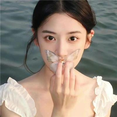 腾空而起的少年